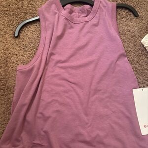 Lululemon tank